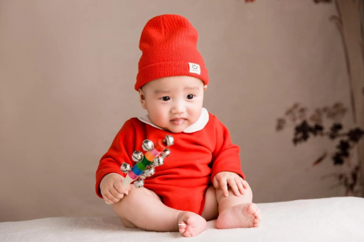 武汉供卵试管机构宝宝什么时候可以坐